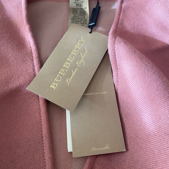 🌷Pretty Pink Burberry Poncho🌷 - Picture 9 of 10